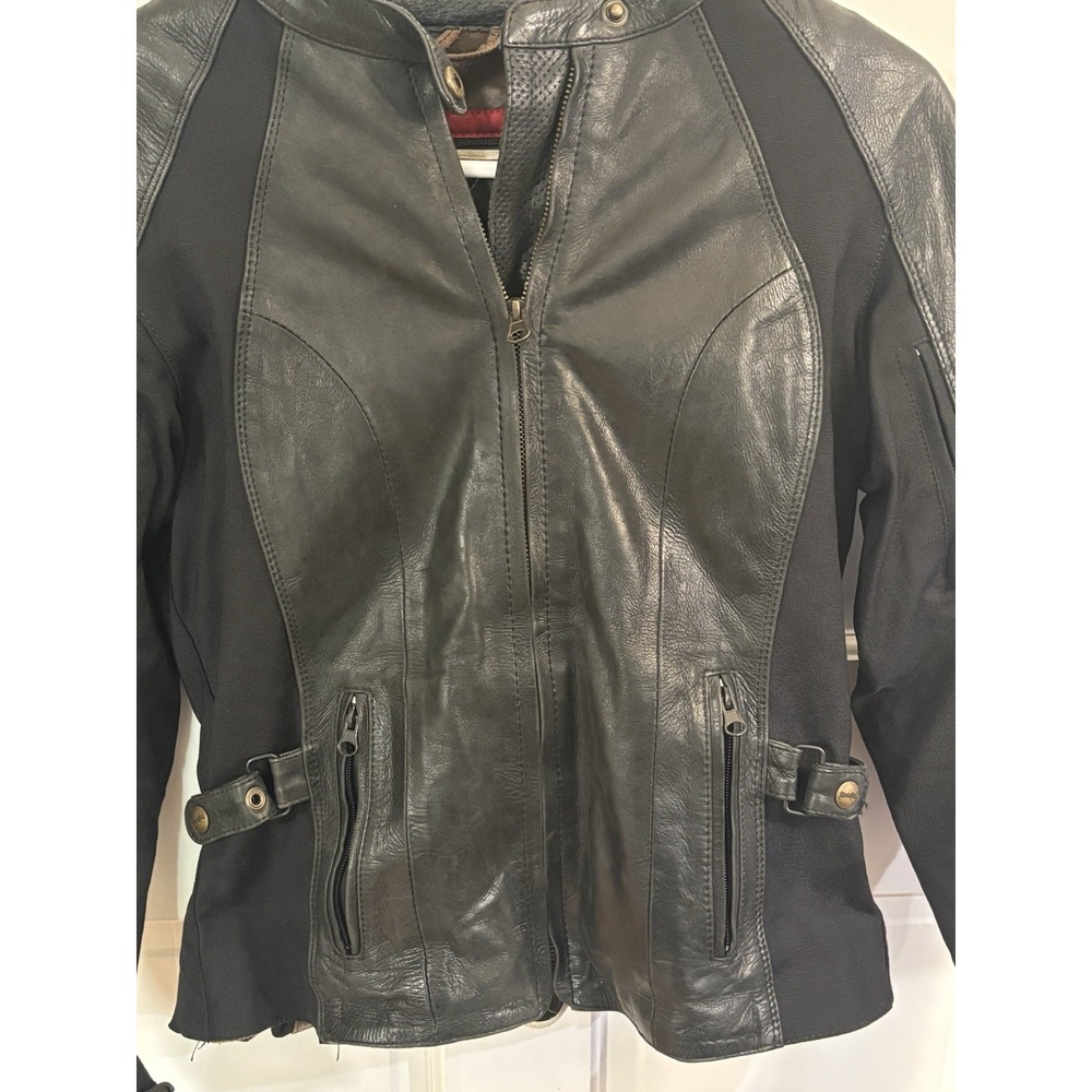 Street And Steel Women's‎ Leather Motorcycle Jacket Barely Worn Armored Small